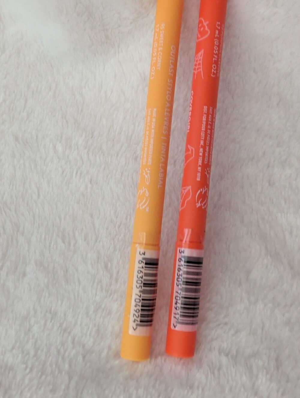 2 CoverGirl Outlast Lipstain Halloween Edition New